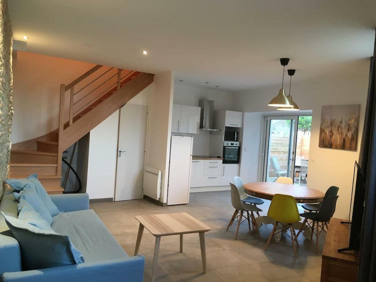 Gite Bord De Mer 80 M2 Bernieres-sur-Mer Bagian luar foto